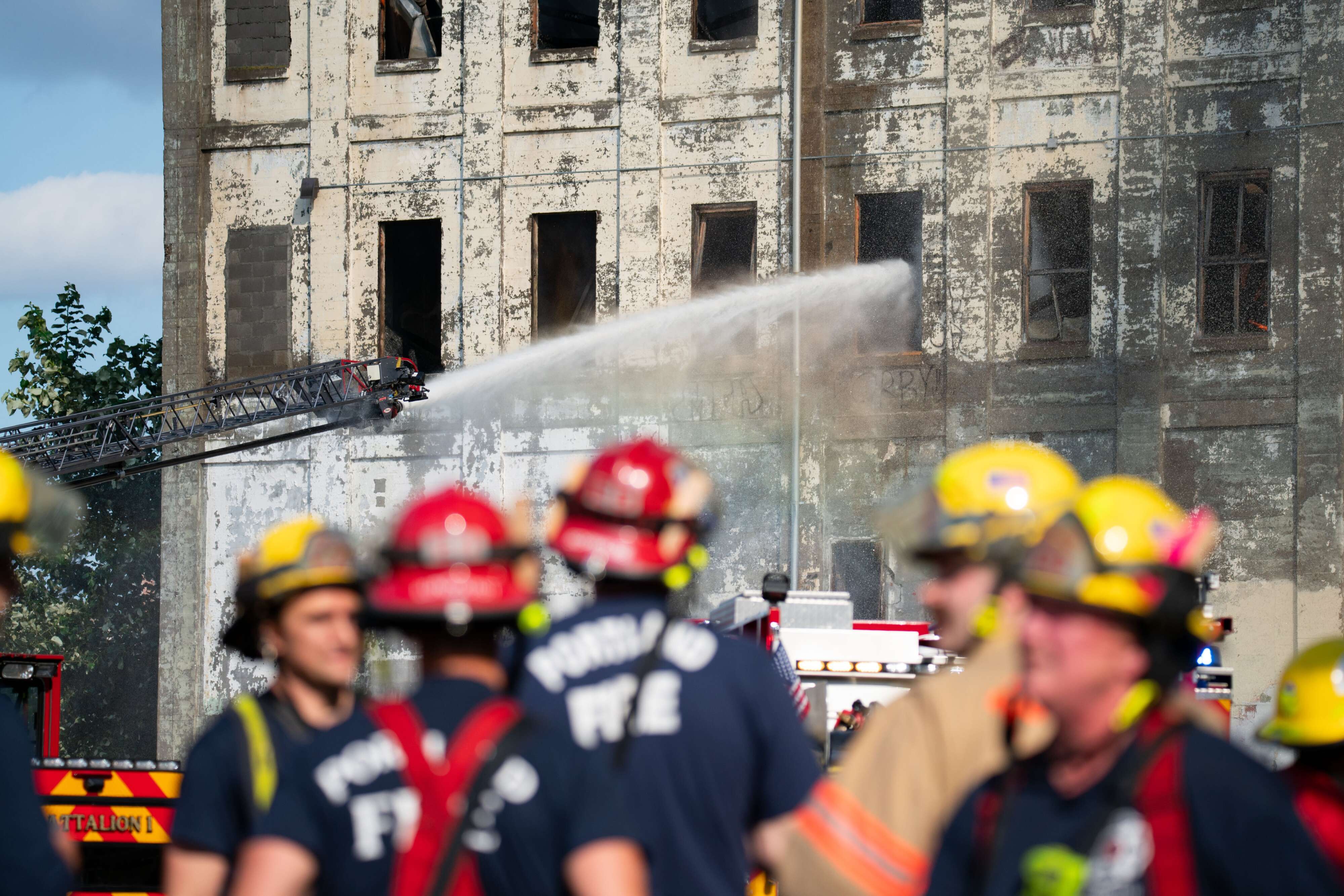 Warehouse burns, at risk of total collapse in NW Portland