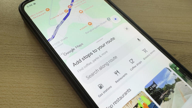 How many stops can you plan on a Google Maps route?