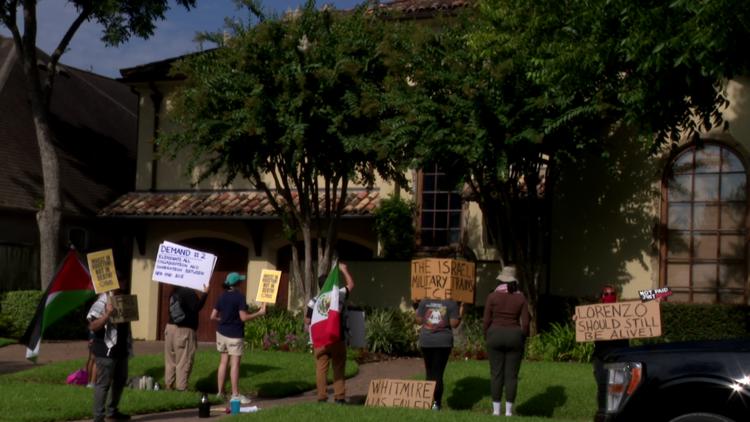 Protesters take their message to Houston Mayor John Whitmire's home over Lorenzo Salgado