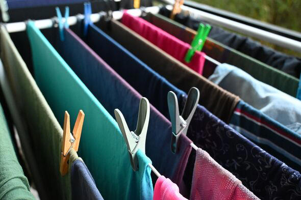 UK households told not to dry clothes outside from 11am to 3pm on ...