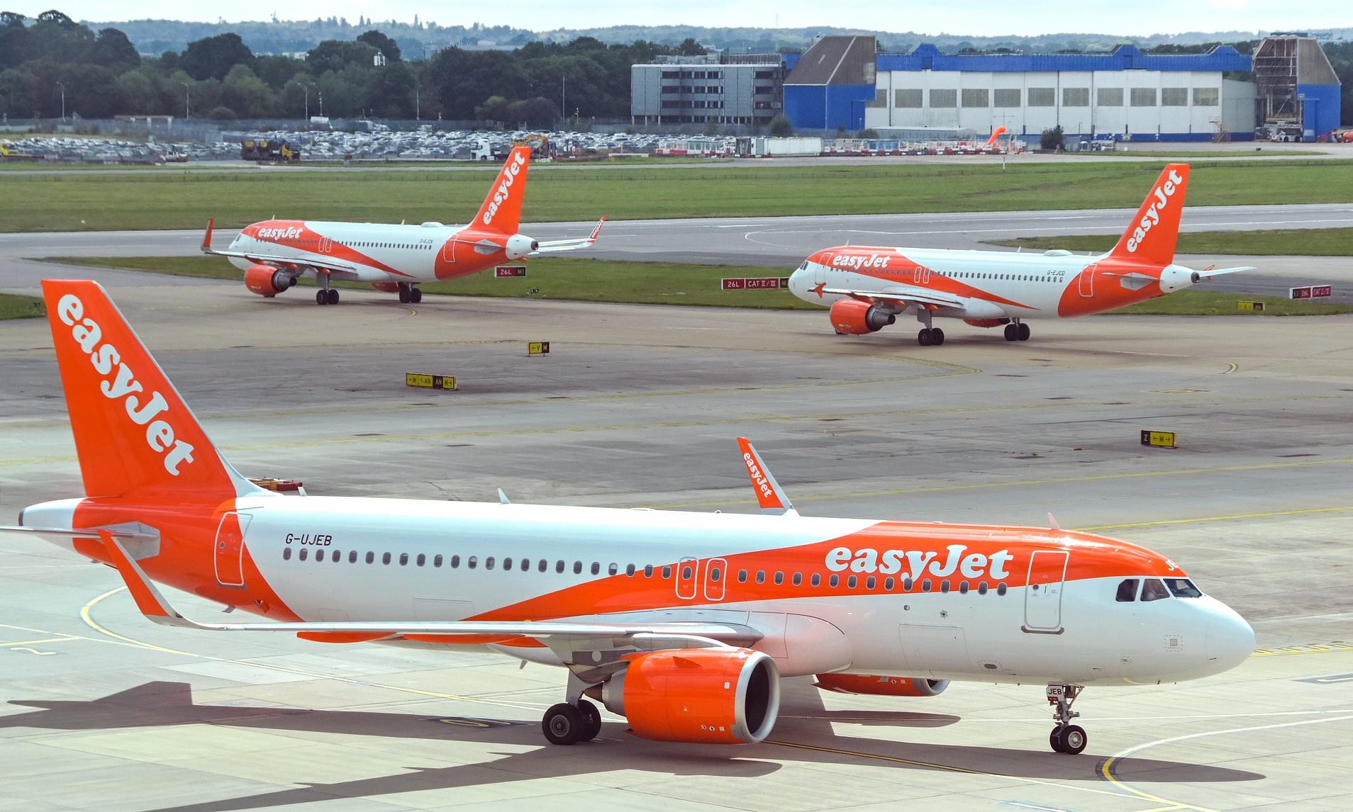 Gatwick Airport 'is running out of fuel' with shortages 'affecting Brit ...