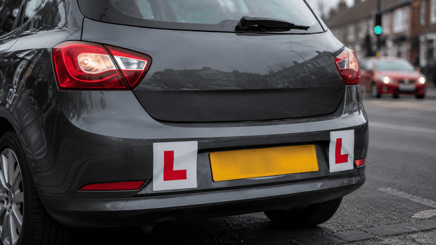 What nearly 670,000 learner drivers face as DVSA misses its seven-week ...