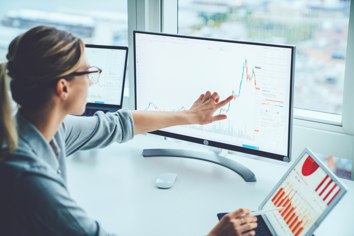 Down 48%, is Oracle stock a buy right now?