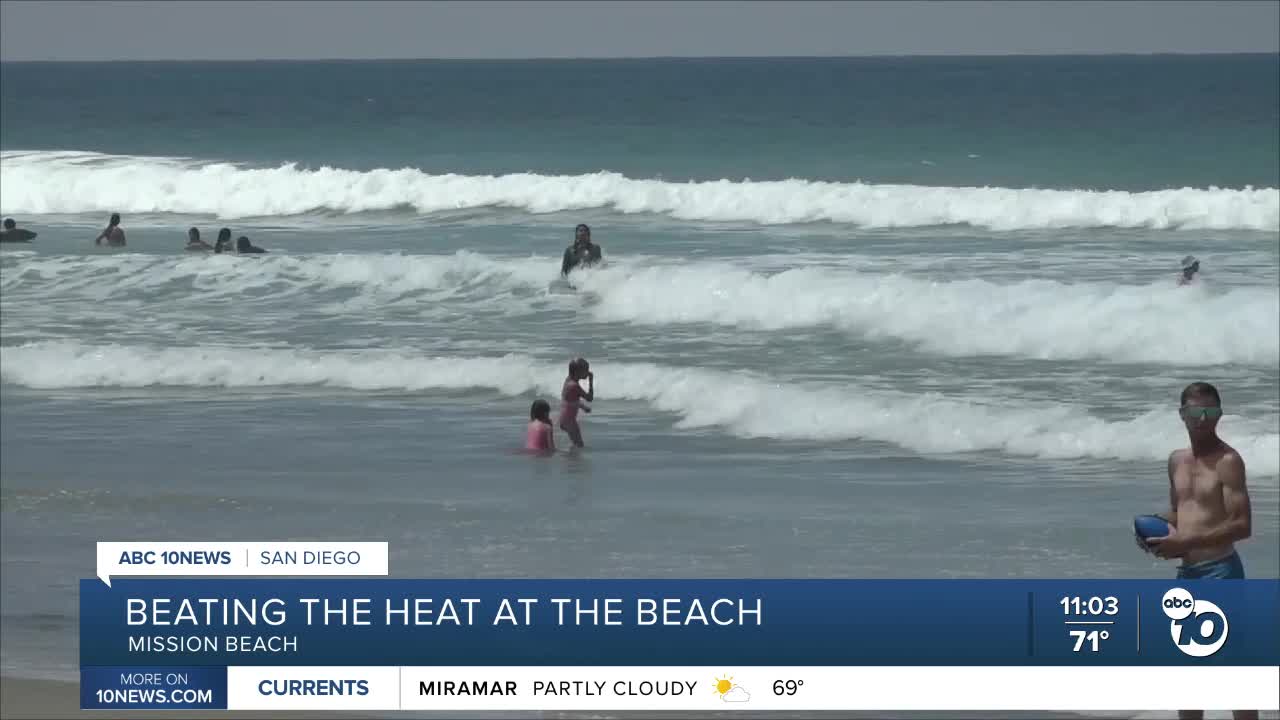 Hot temperatures bring crowds to Mission Beach businesses