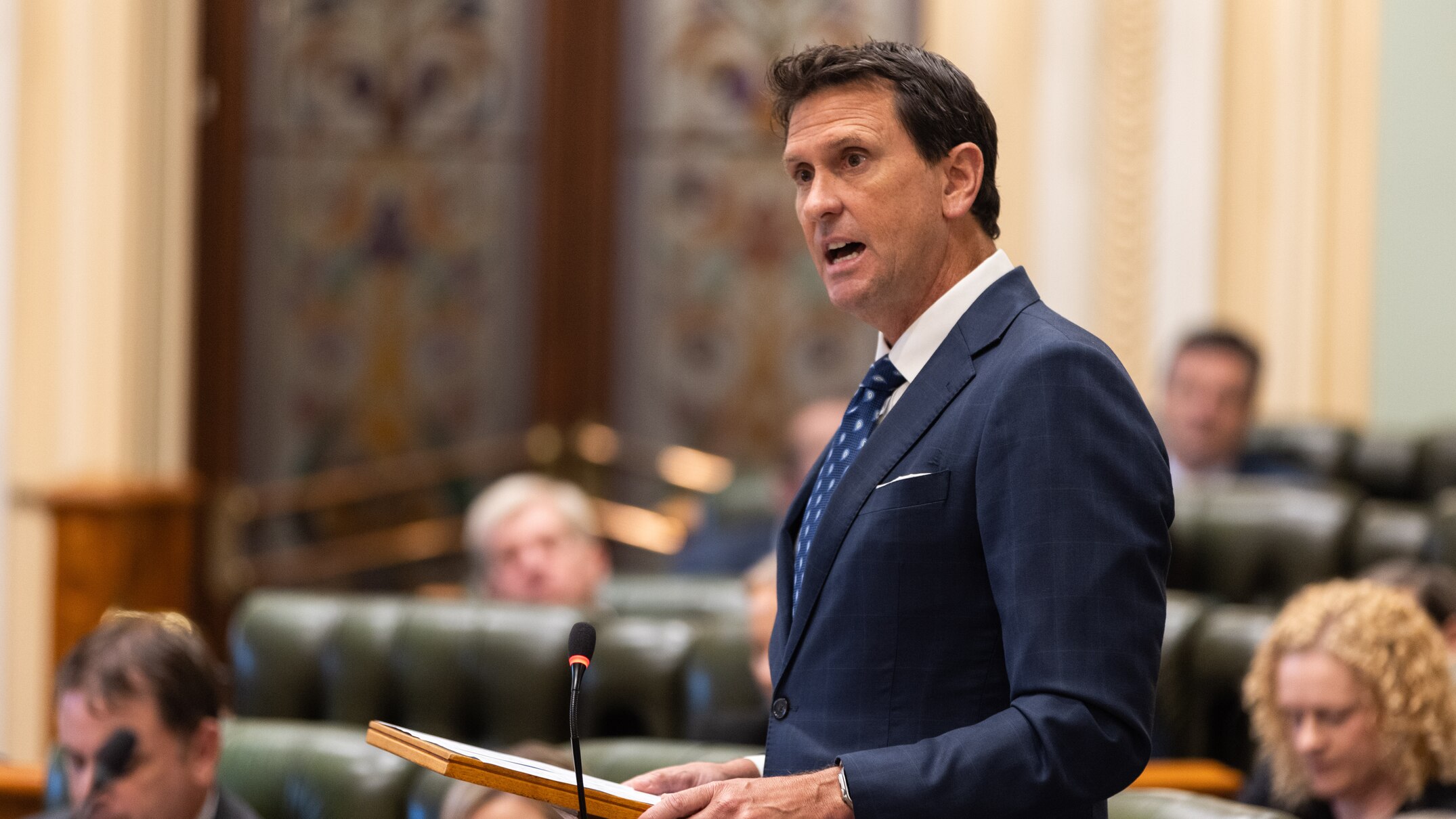Queensland government considering union push to allow police to collect child suspects' DNA