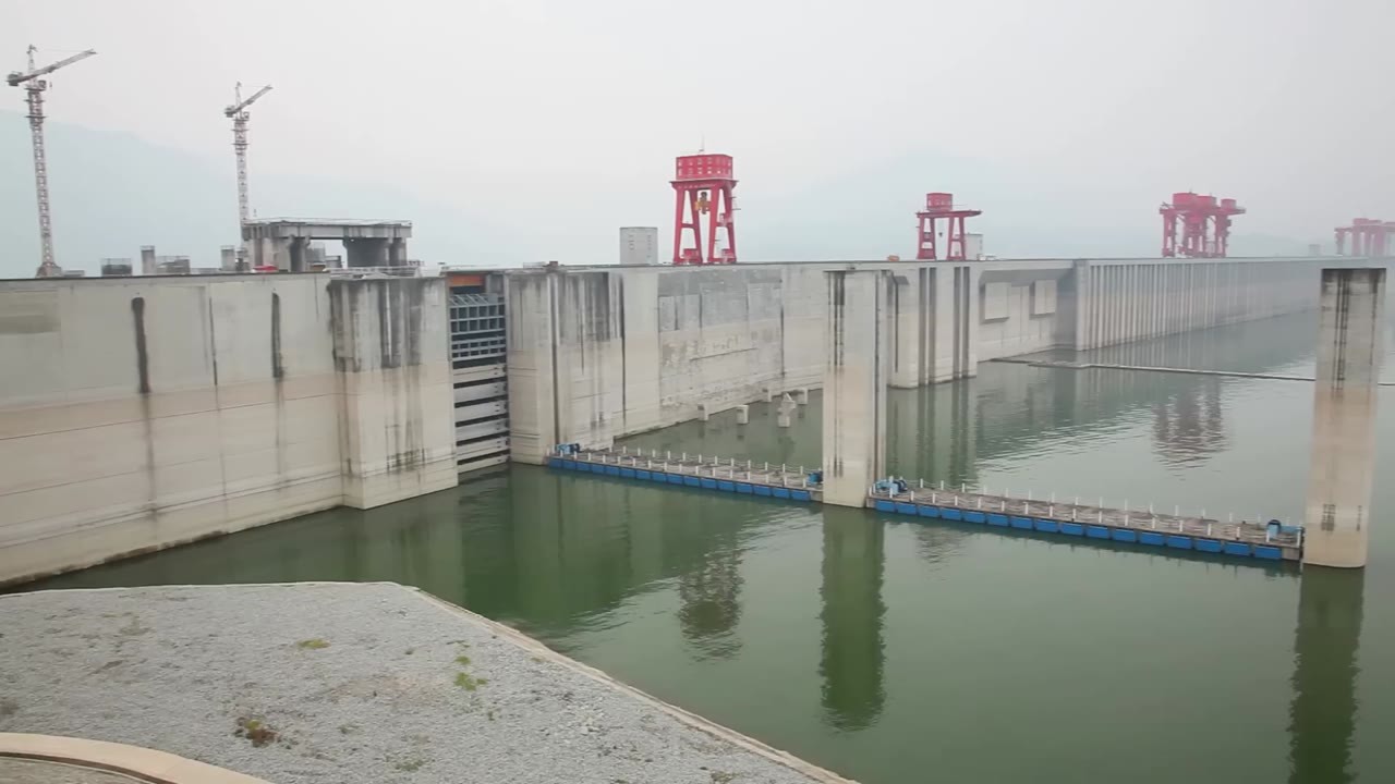 300 billion kilowatt-hours a year – China’s new dam could power all of ...