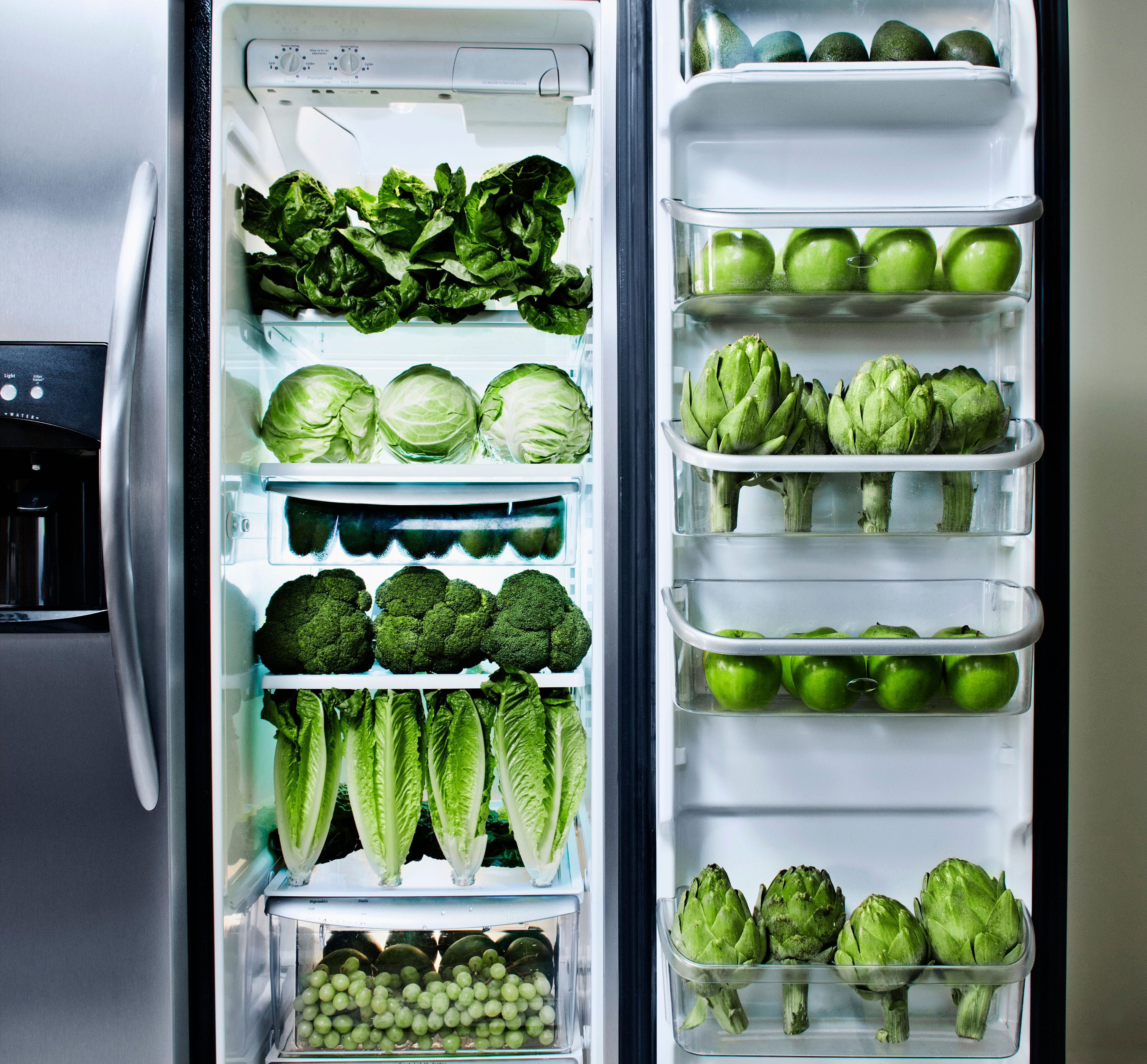 Repairmen say these common kitchen habits are shortening your fridge's ...