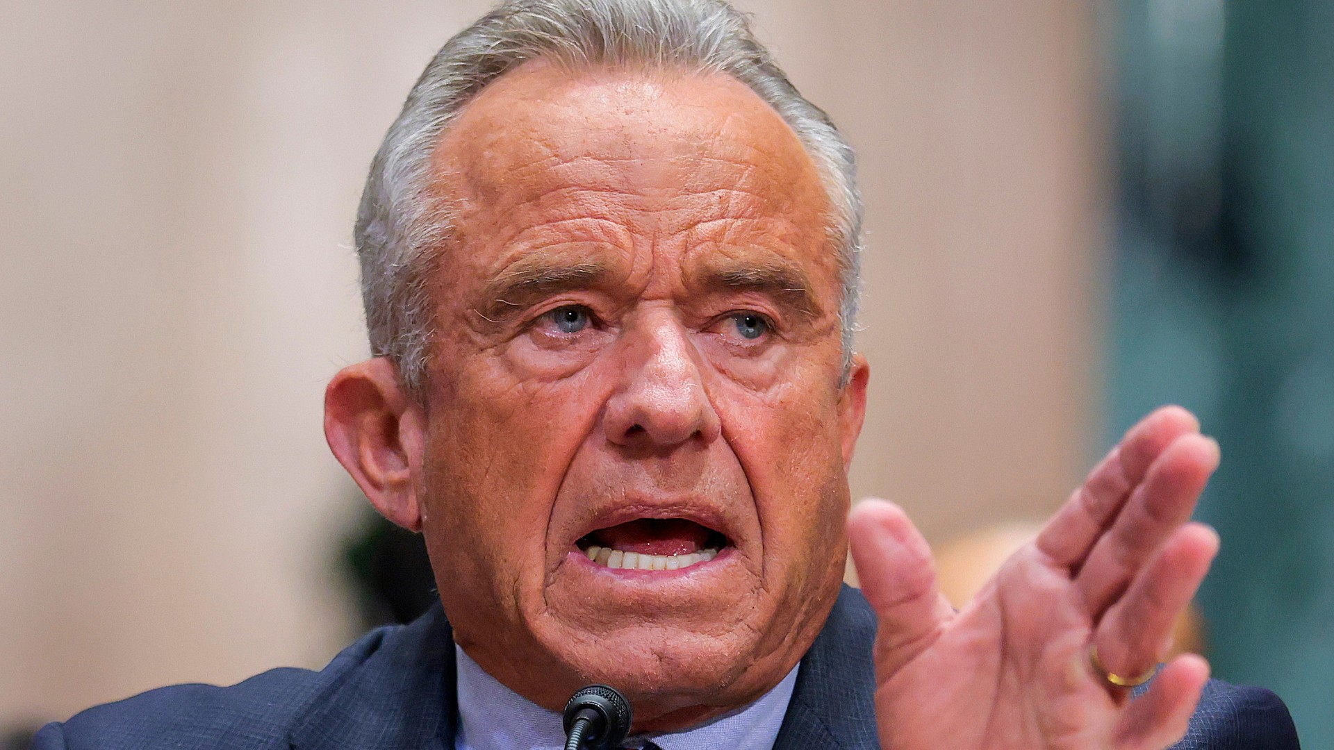 RFK Jr. slammed for spreading medical misinformation: 'Nutjob!'