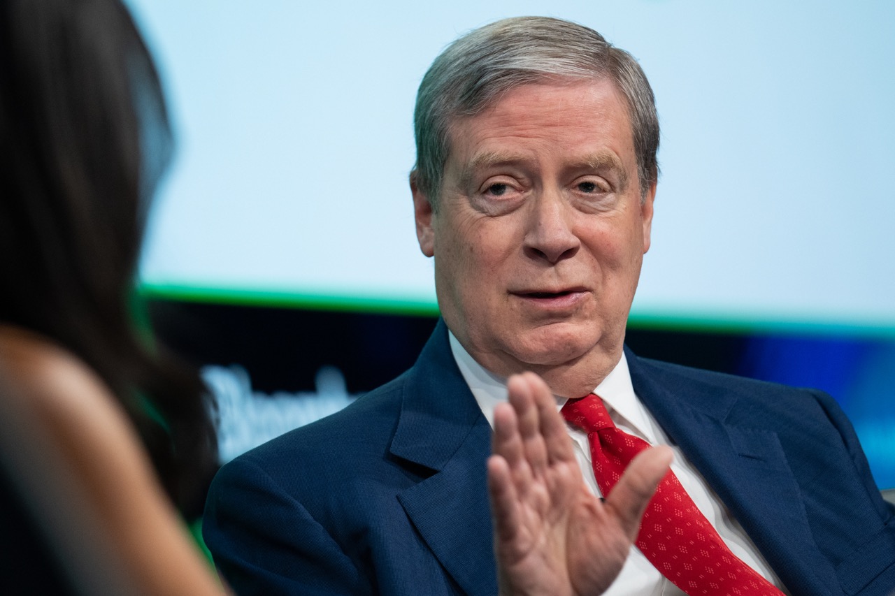 Billionaire Stanley Druckenmiller bought this biotech stock that has surged 400%. Is it still a buy?