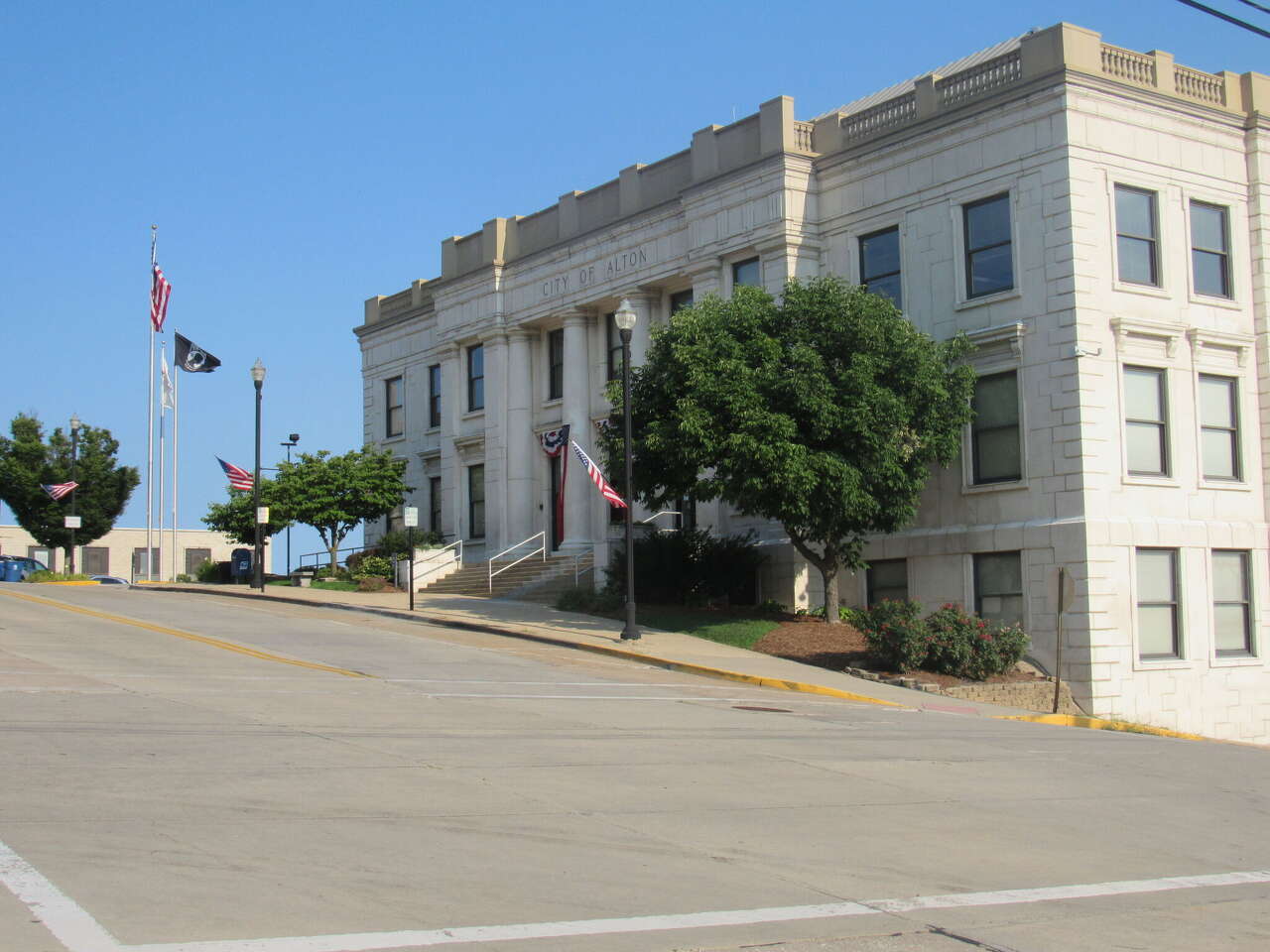 Alton launches online portal for FOIA, public records requests