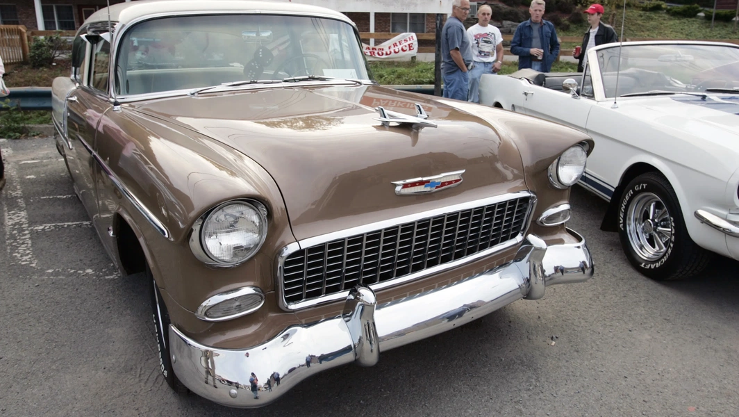 10 American cars that defined 1950s style and innovation