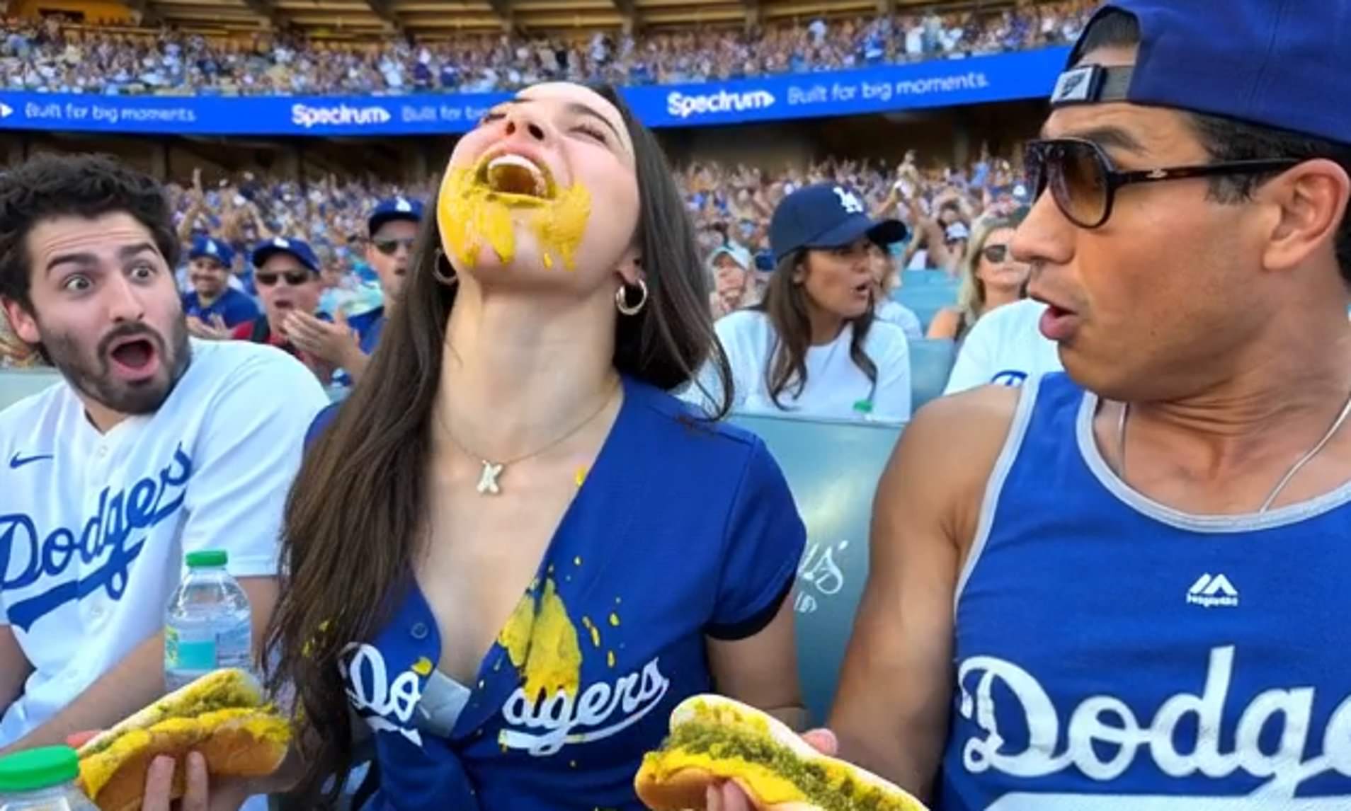 Mario Lopez raises eyebrows after sharing bizarre hot dog AI video of his niece, 20