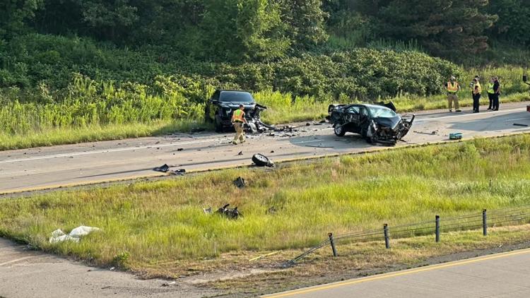 One killed in three-vehicle crash on Highway 169 in Shakopee