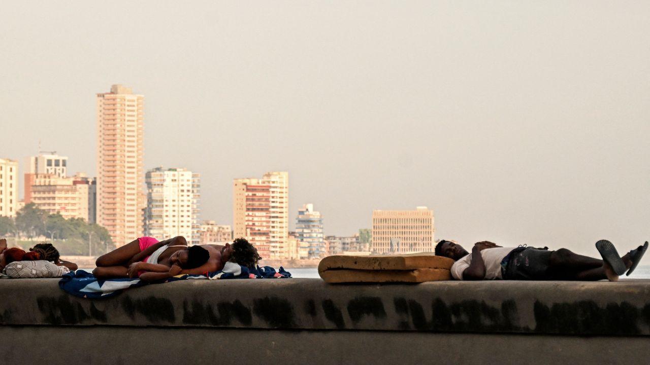IN PHOTOS Cuba blackout: National power grid collapse leaves country in ...