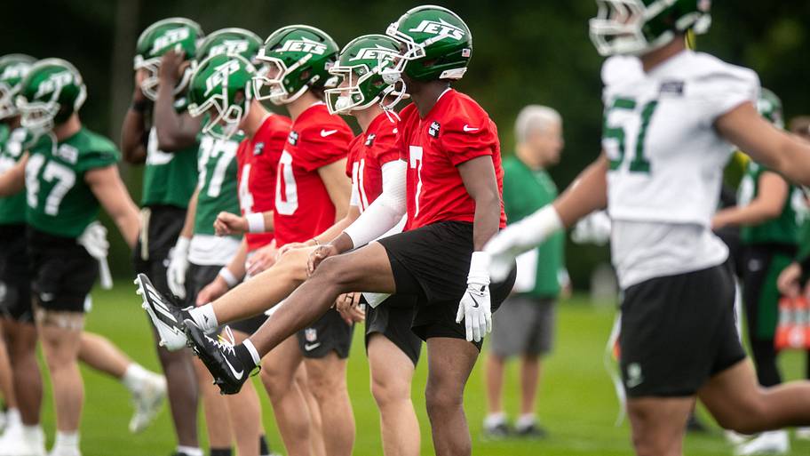 Jets training camp 8/3 takeaways: First padded practice notes, defense ...