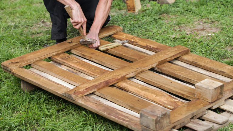 Clean wood pallets for your next DIY project with these tips