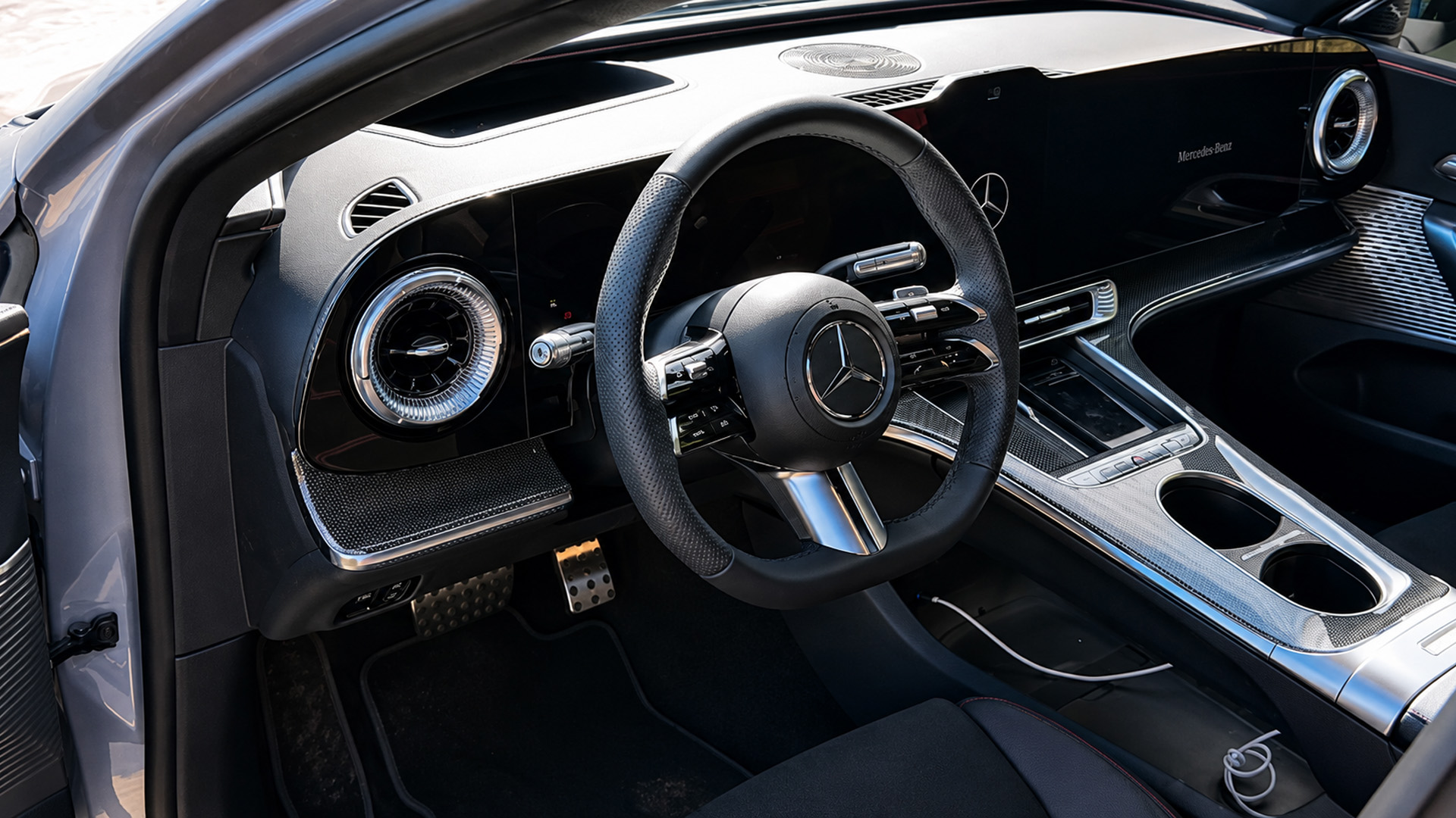 Mercedes C Class electric interior brings luxury into the future