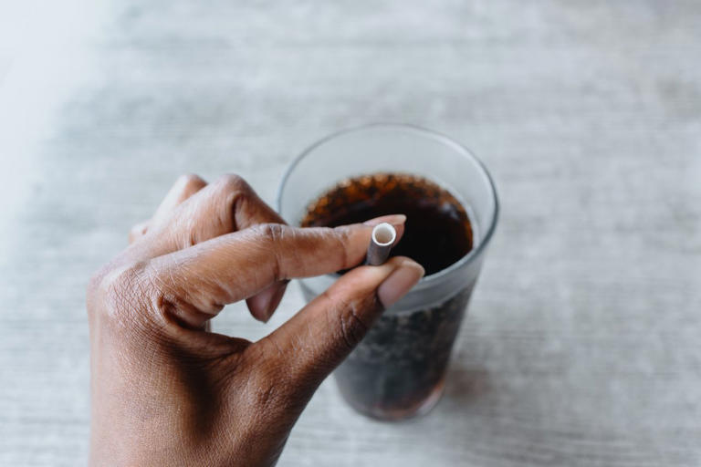 5 drinks to avoid taking with magnesium, according to a pharmacist
