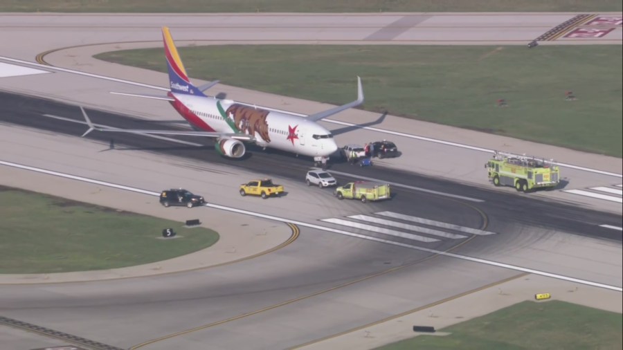 Southwest Airlines flight loses air pressure in nose gear tires while landing at Midway, airline says