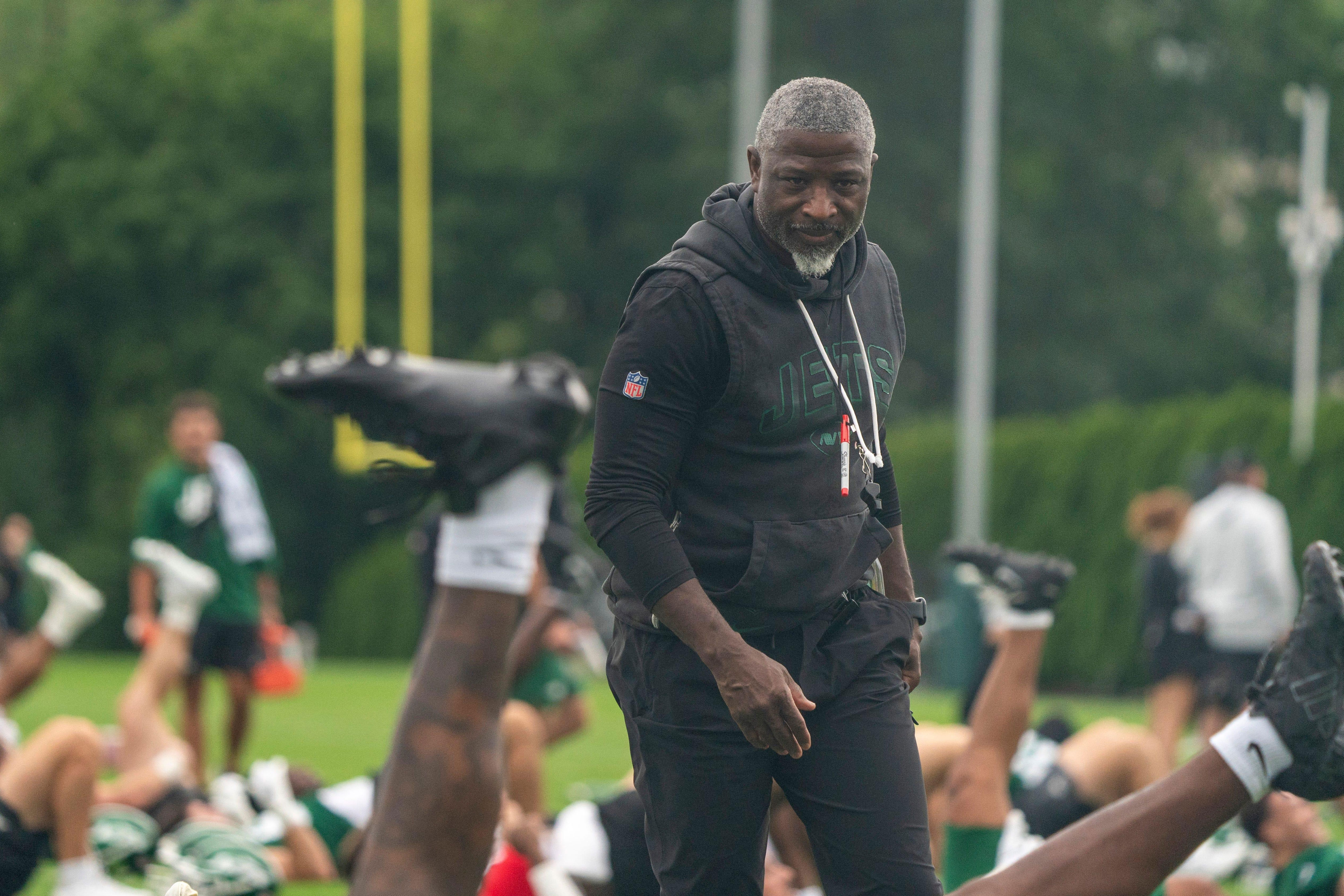 The science of “ramping up”: Why Aaron Glenn playing starters is a ...