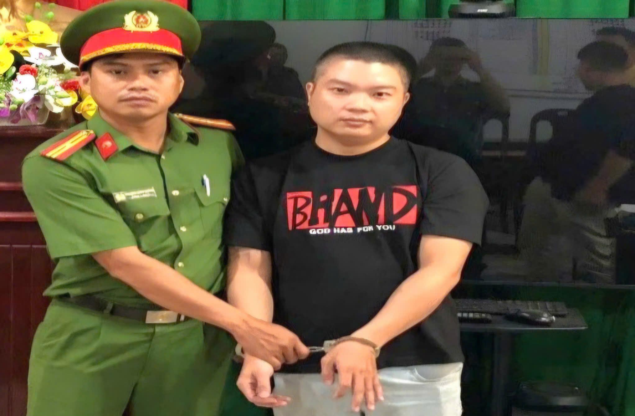 Công an Lâm Đồng bắt bị can bán ma túy sau gần một năm bỏ trốn