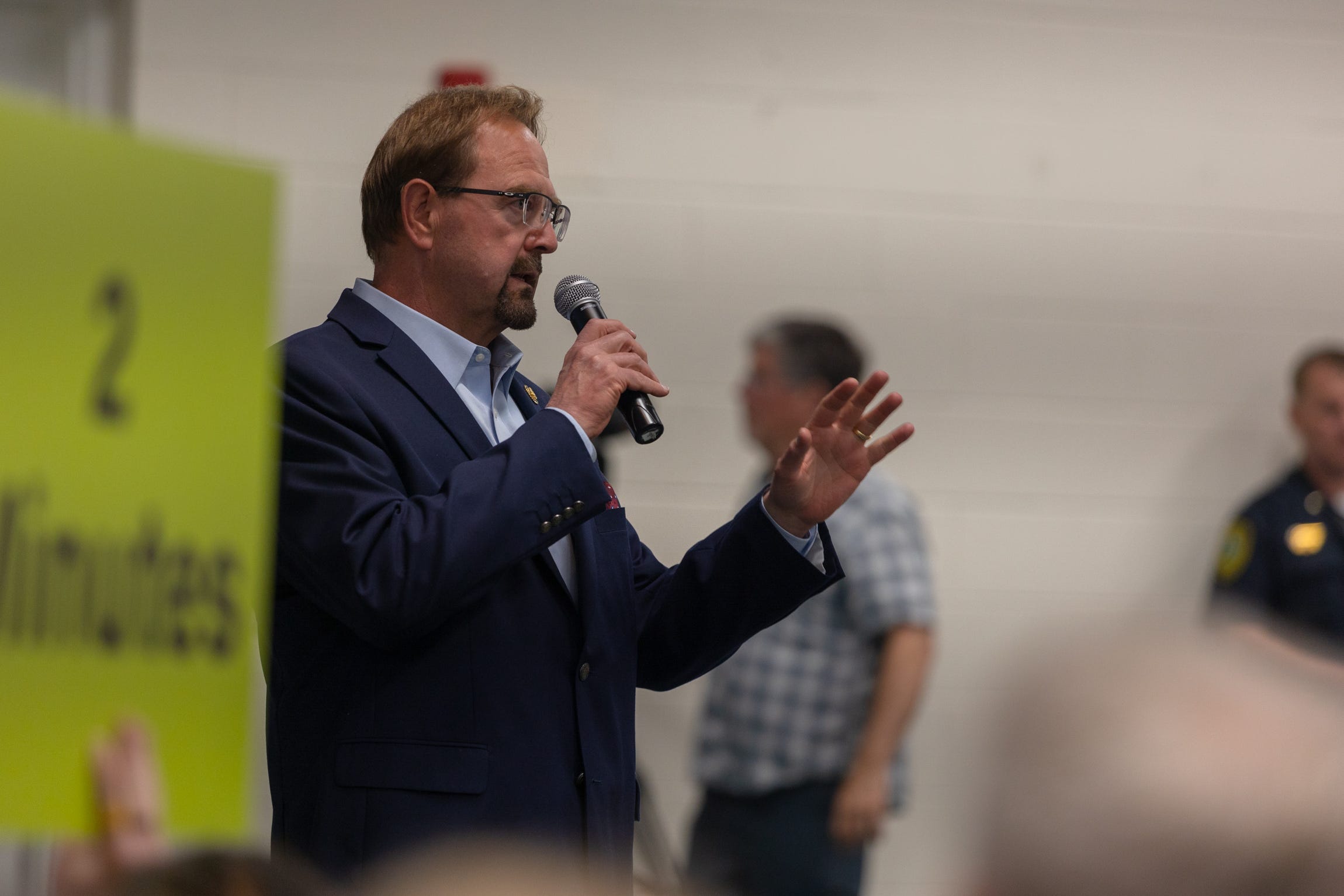 Ethics panel seeks censure for Chuck Edwards after harassment claims