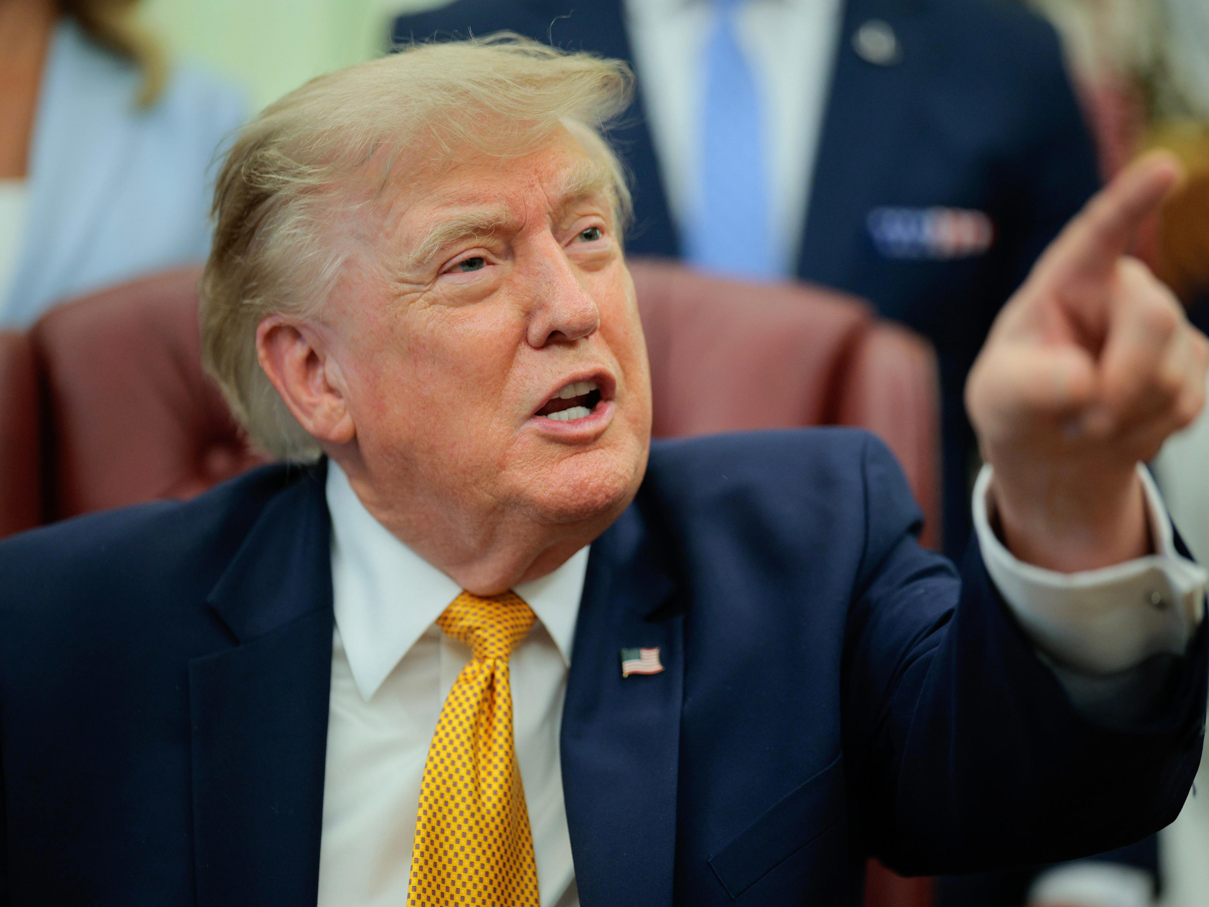 'Great grass': Trump plugs Scotts Miracle-Gro, a company that he says did the White House a favor
