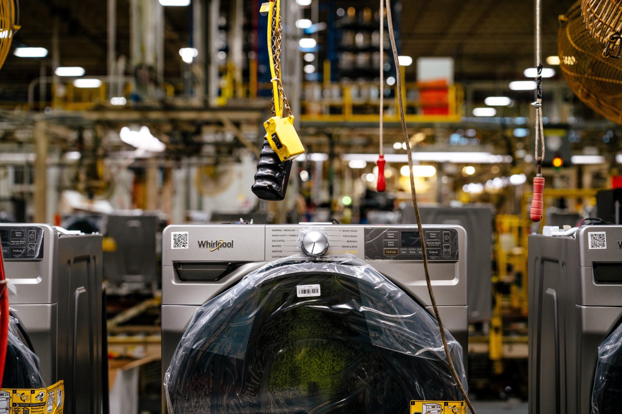 Whirlpool abandoned its global ambitions. Now it's in a world of hurt.
