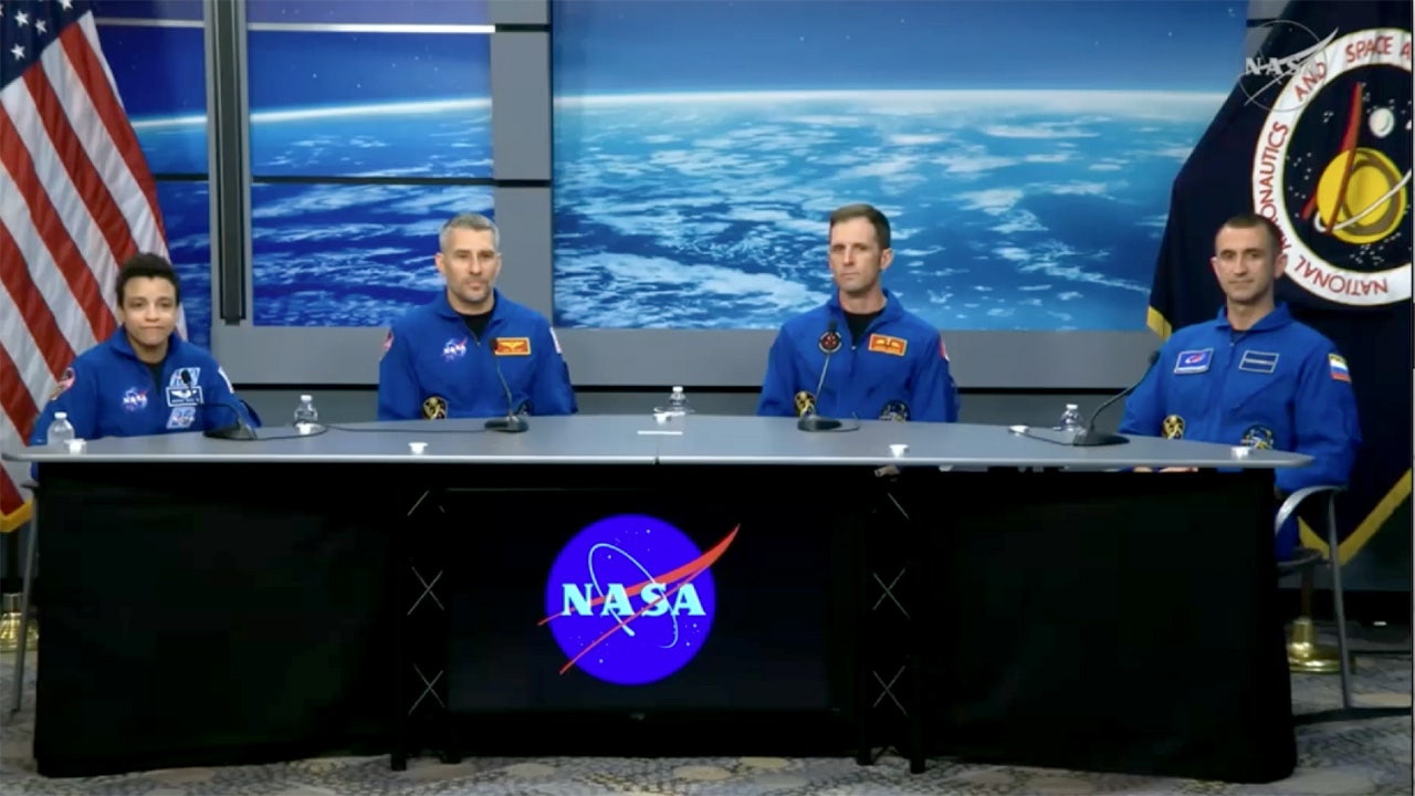 NASA provides update on SpaceX Crew‑13 mission to the International ...