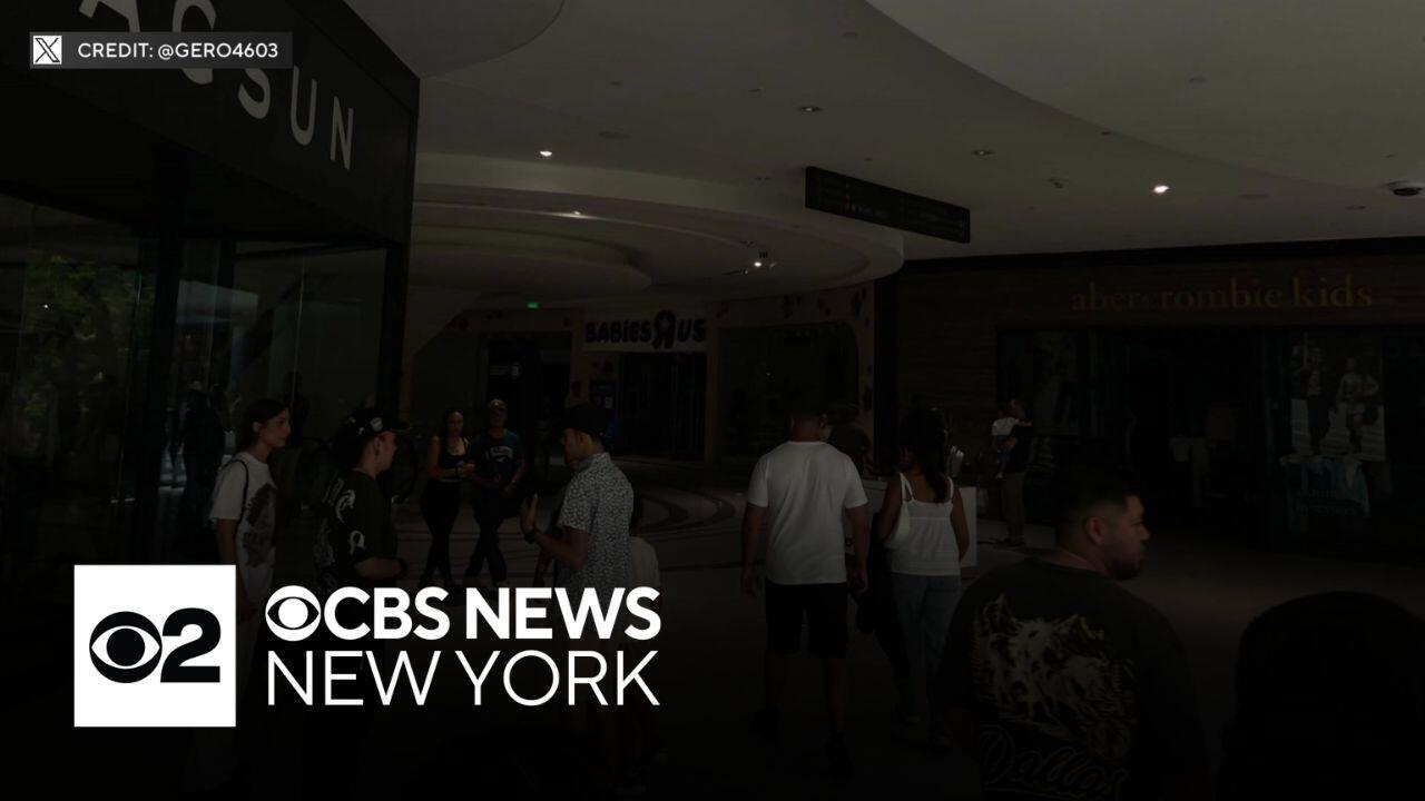American Dream Mall in NJ hit with power outage
