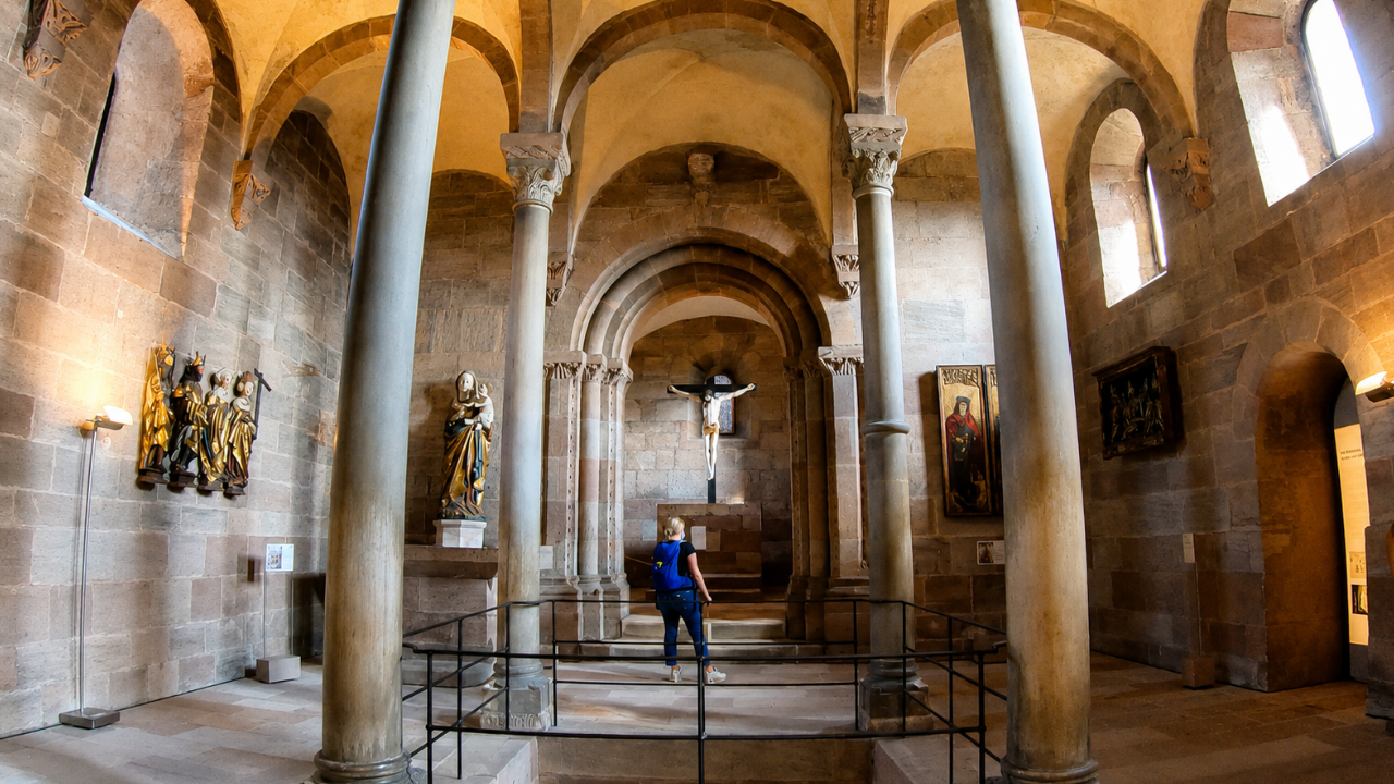 Exploring a hidden chapel within Nuremberg Castle (4K)