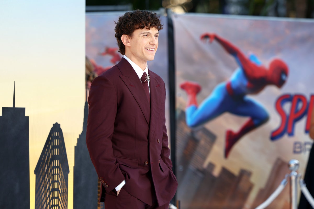 spider-man-brand-new-day-now-fastest-movie-to-make-900-million