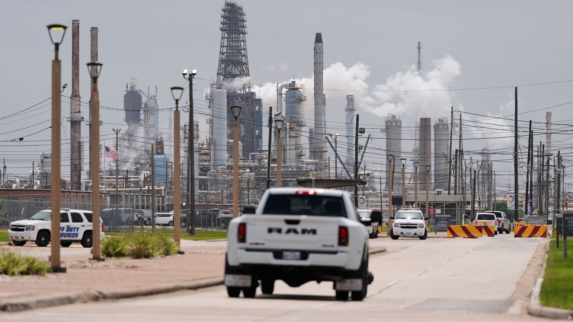 donald-trump-kritisiert-exxon-und-chevron-wegen-zu-hoher-gewinne