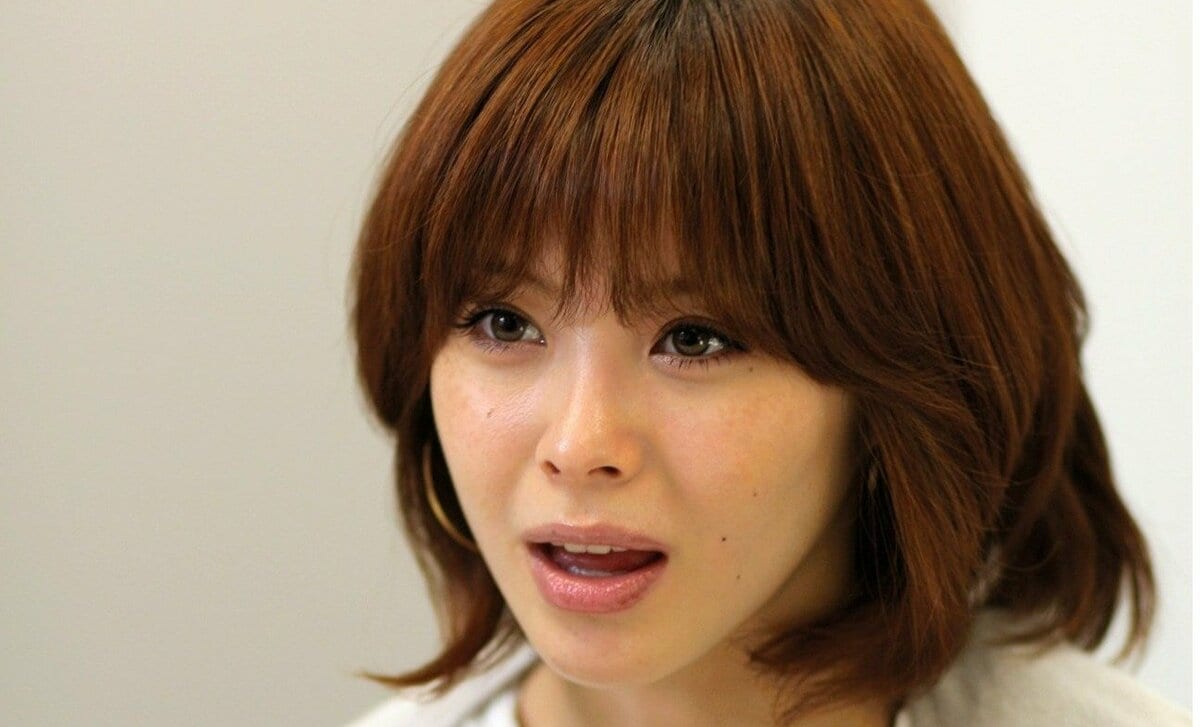 表舞台から姿消した平成のトップアイドル「松浦亜弥」今は3児のママで夫ともラブラブ…4年ぶりCM復帰に「キレイすぎる」の声