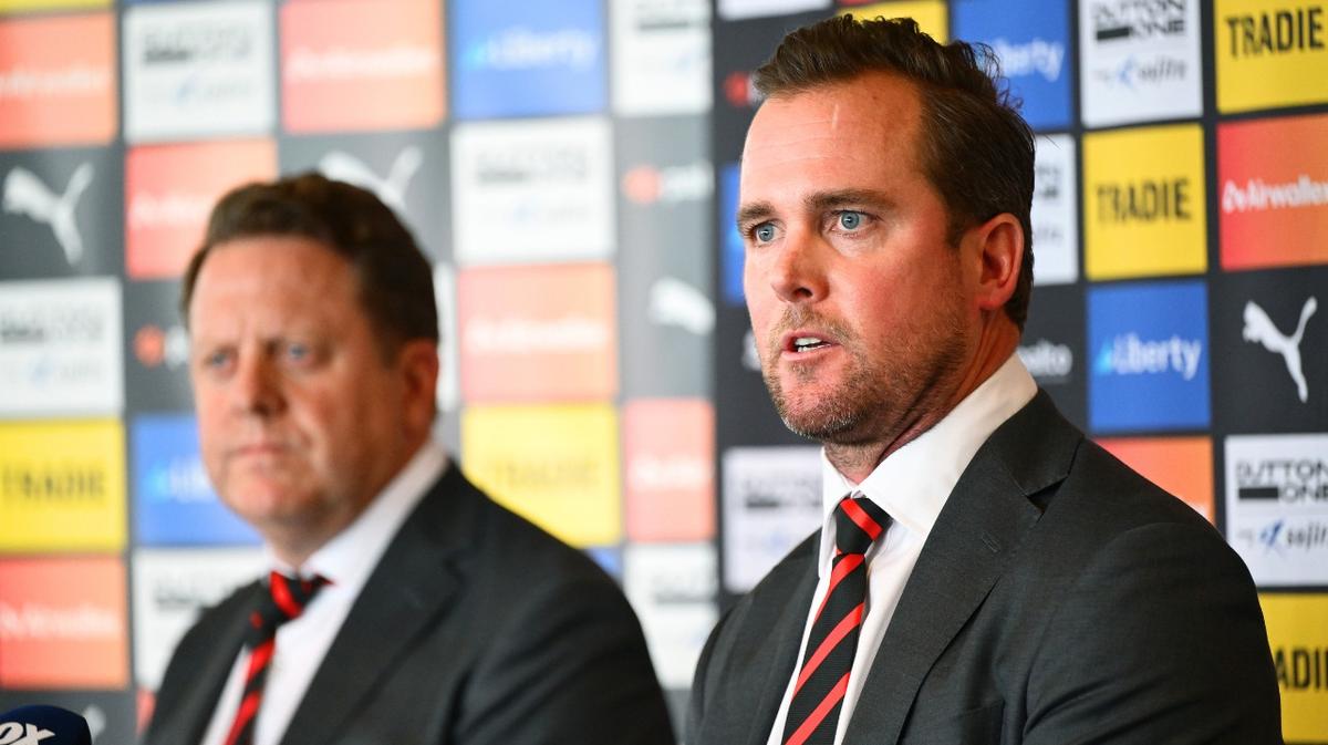 Essendon slammed for 'dobbing in' Brisbane director Leigh Matthews ...