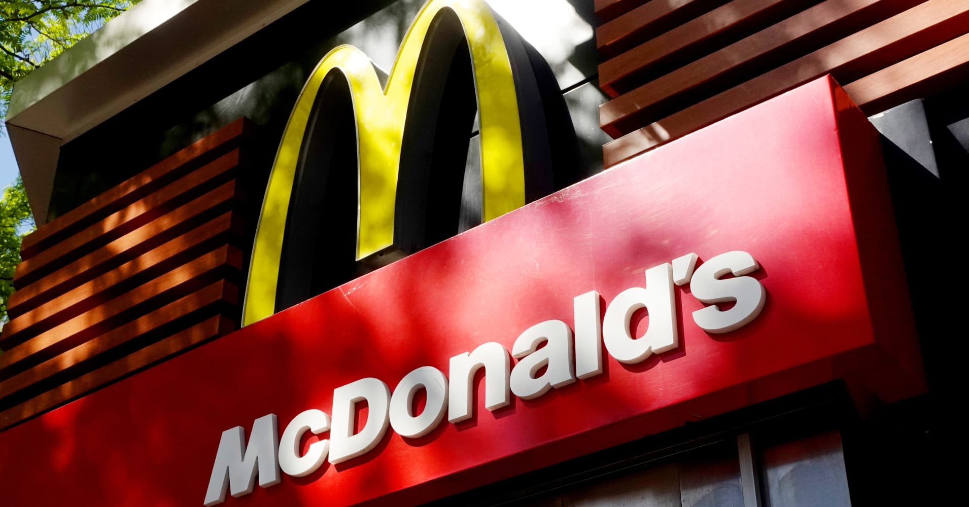 McDonald's says its US business is falling short as it announces new head of its largest market