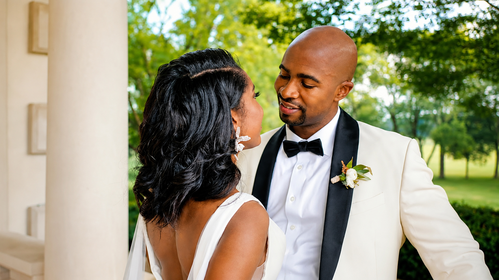 Michiel and Erica’s Virginia wedding turns life journeys into forever love