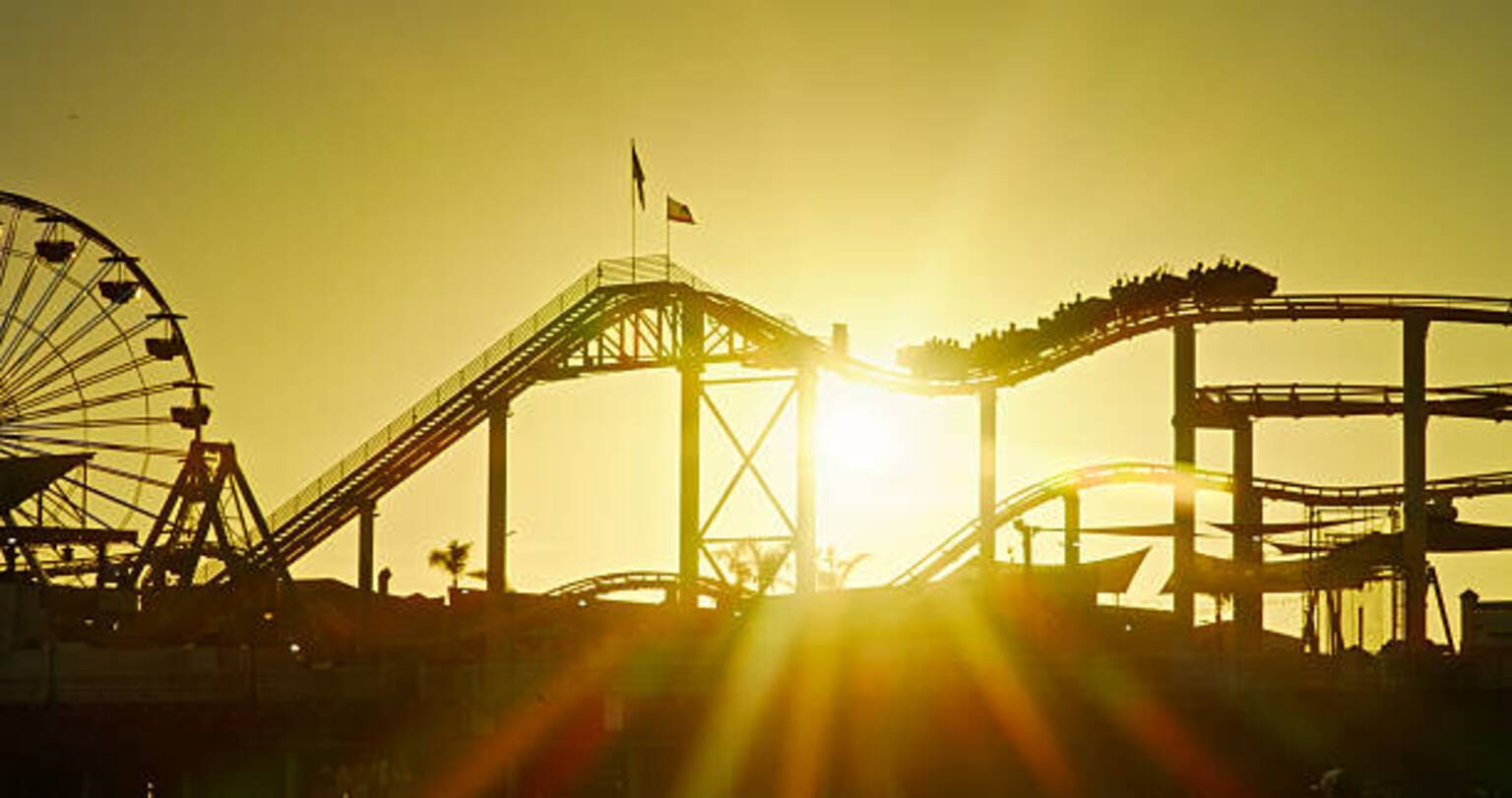 United Parks & Resorts falls after international tourism decline ...