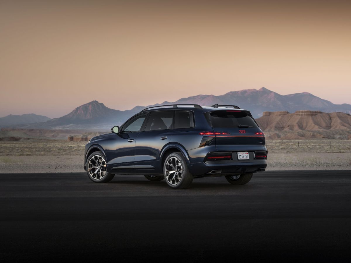 This automaker just built its biggest SUV ever—and one feature is a ...
