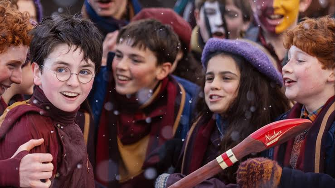 Sách nói Harry Potter bùng nổ lượt nghe trên Spotify