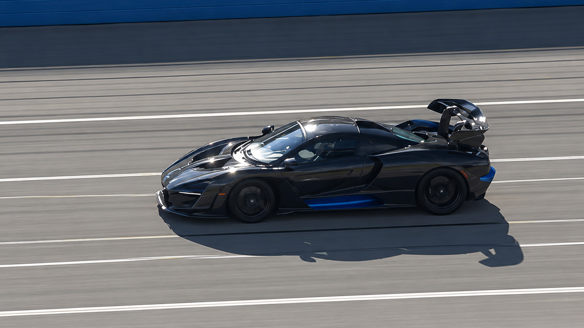 Epic supercars racing at the annual OC Festival of Speed
