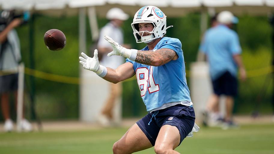 Titans rookie TE Jaren Kanak has been secret-weapon playmaker at ...