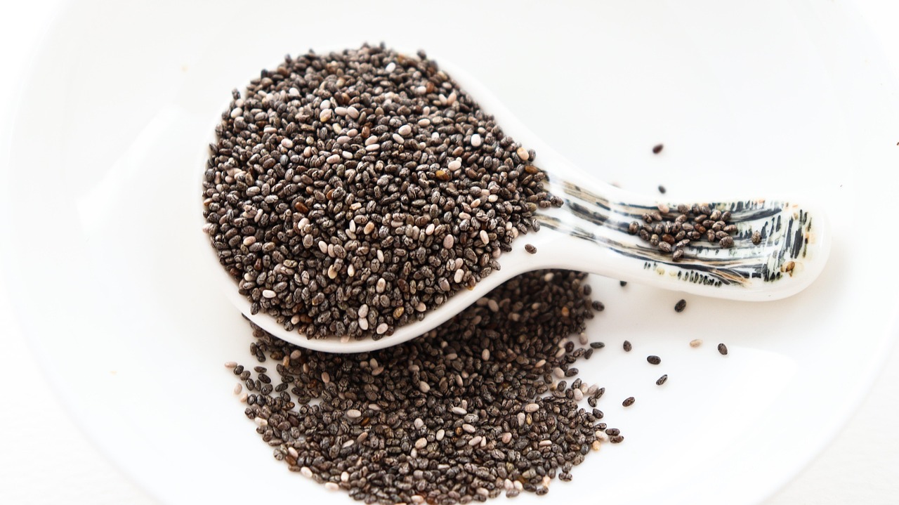 8. Chia, Flax, or Hemp Seeds Stirred Into Breakfast