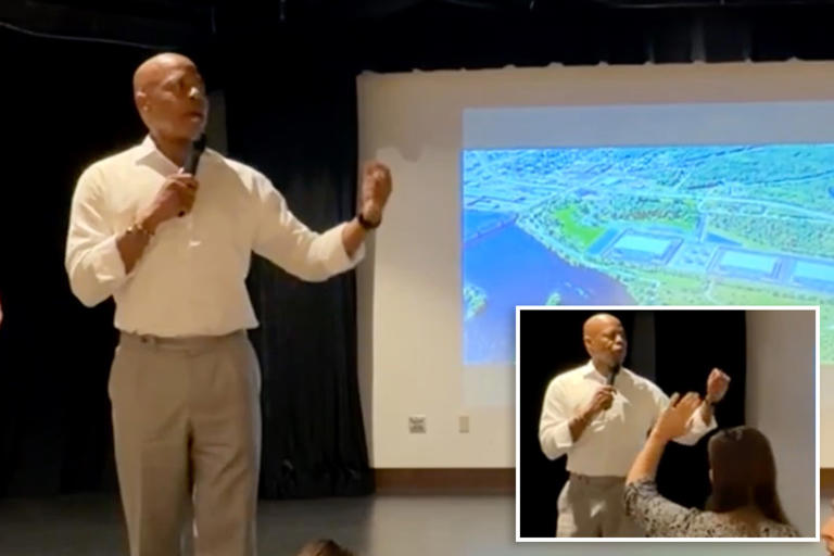 Ex-NYC mayor Eric Adams mercilessly heckled as he tries to pitch ...