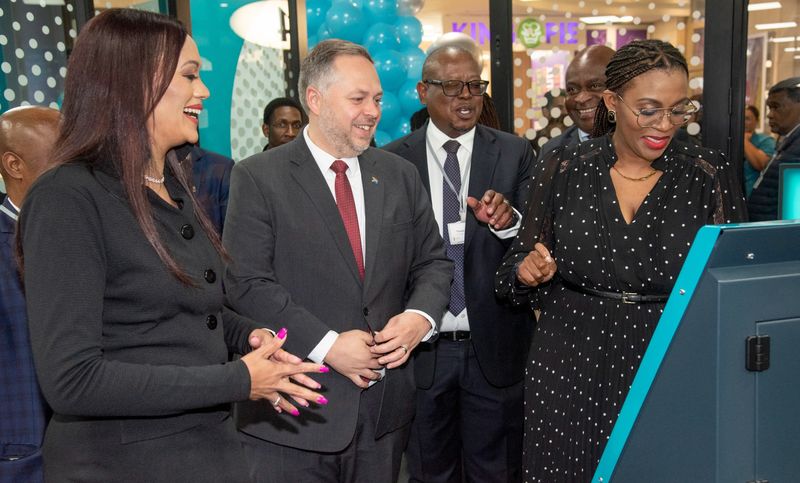 smart-thinking-minister-schreiber-takes-credit-for-home-affairs-bank