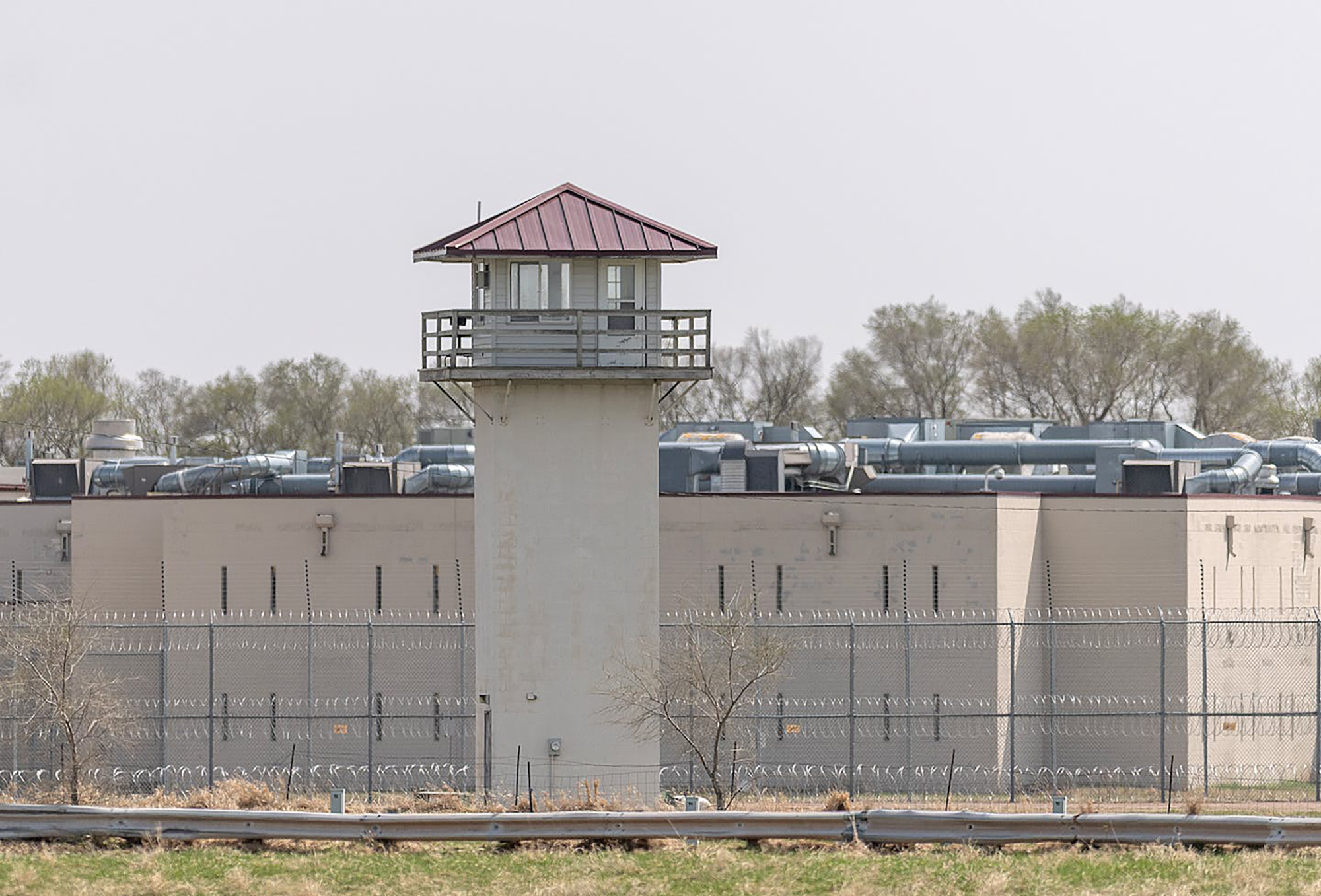 Long-shuttered Appleton, Minn., prison to reopen for ICE detainees