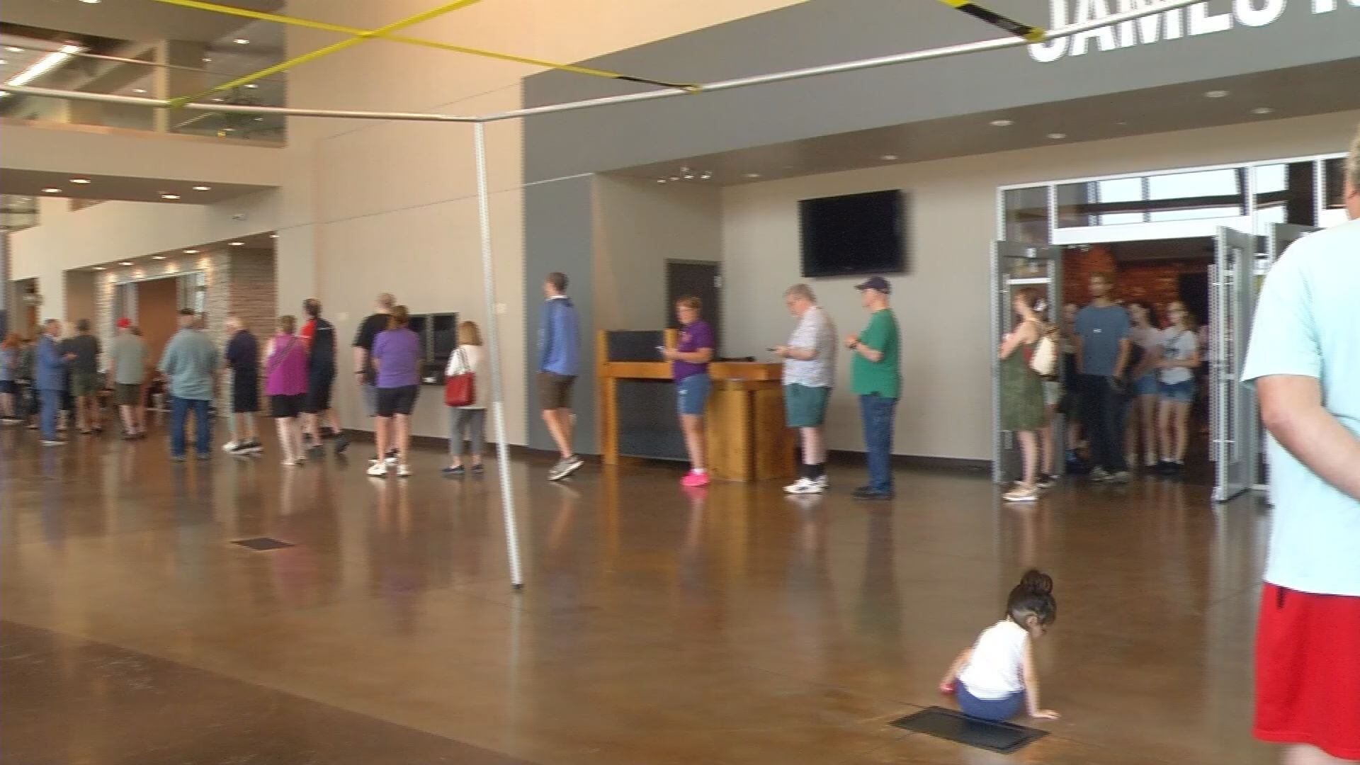 On your side: Polling locations in Greene and Christian counties see longer than usual lines