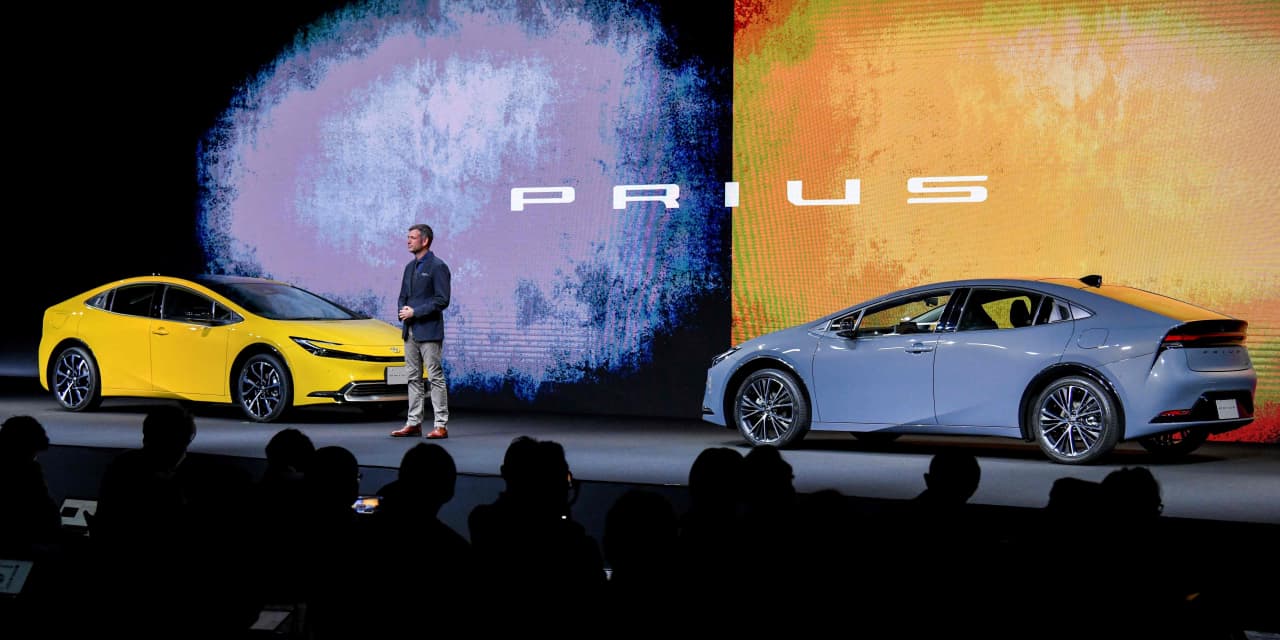 The richest 20% are buying most of the new cars sold in the US