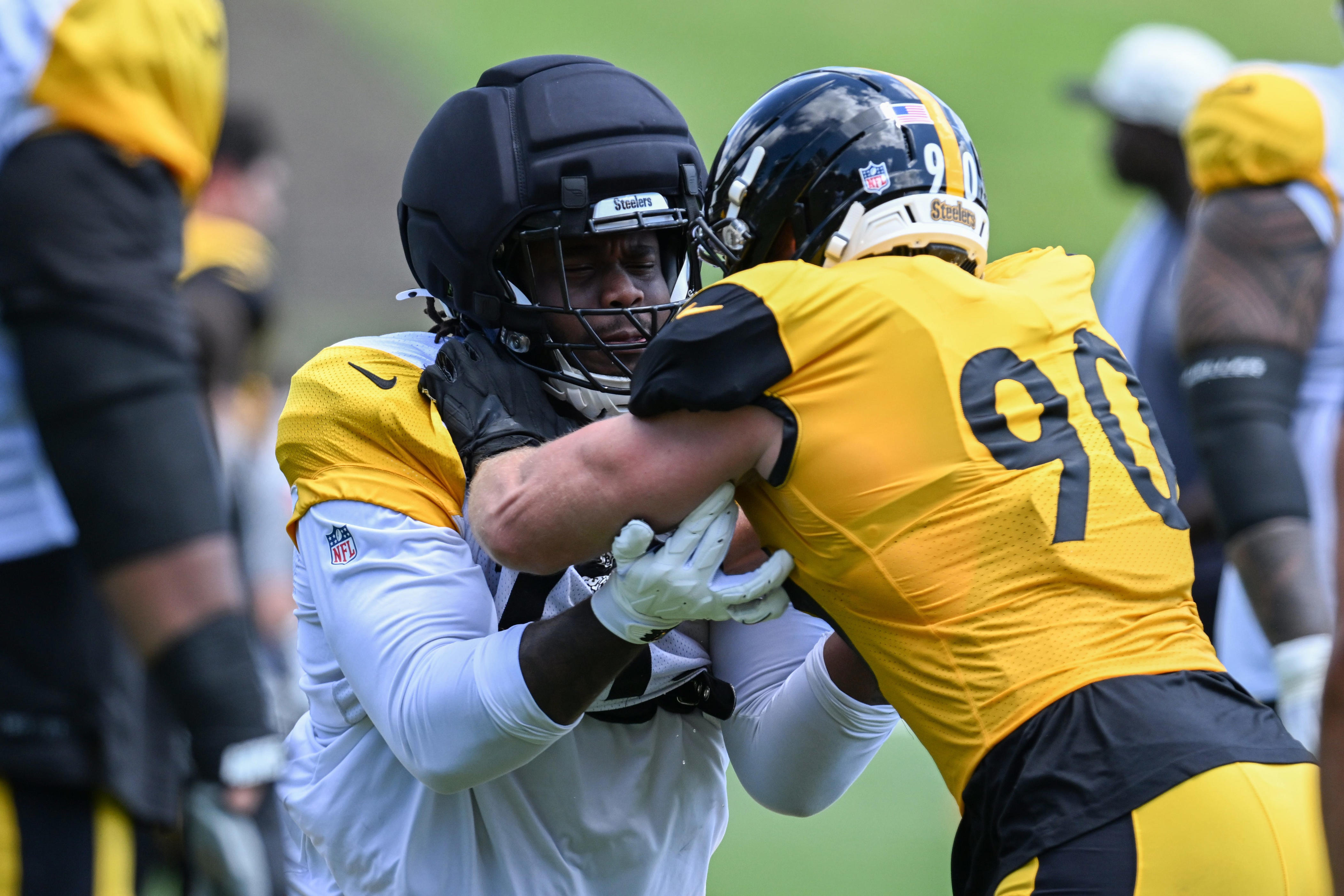 Steelers rookie stuns TJ Watt, Nick Herbig in dominant training camp ...