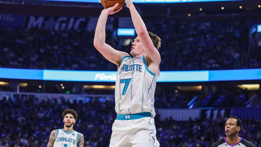 Kon Knueppel sits behind only the three-point king in NBA 2K 3-point rating